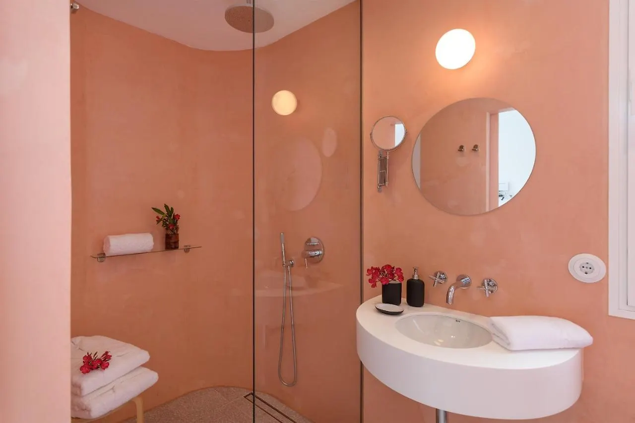Aquablanca Suite Pool Deluxe En Punta Mujeres Spain